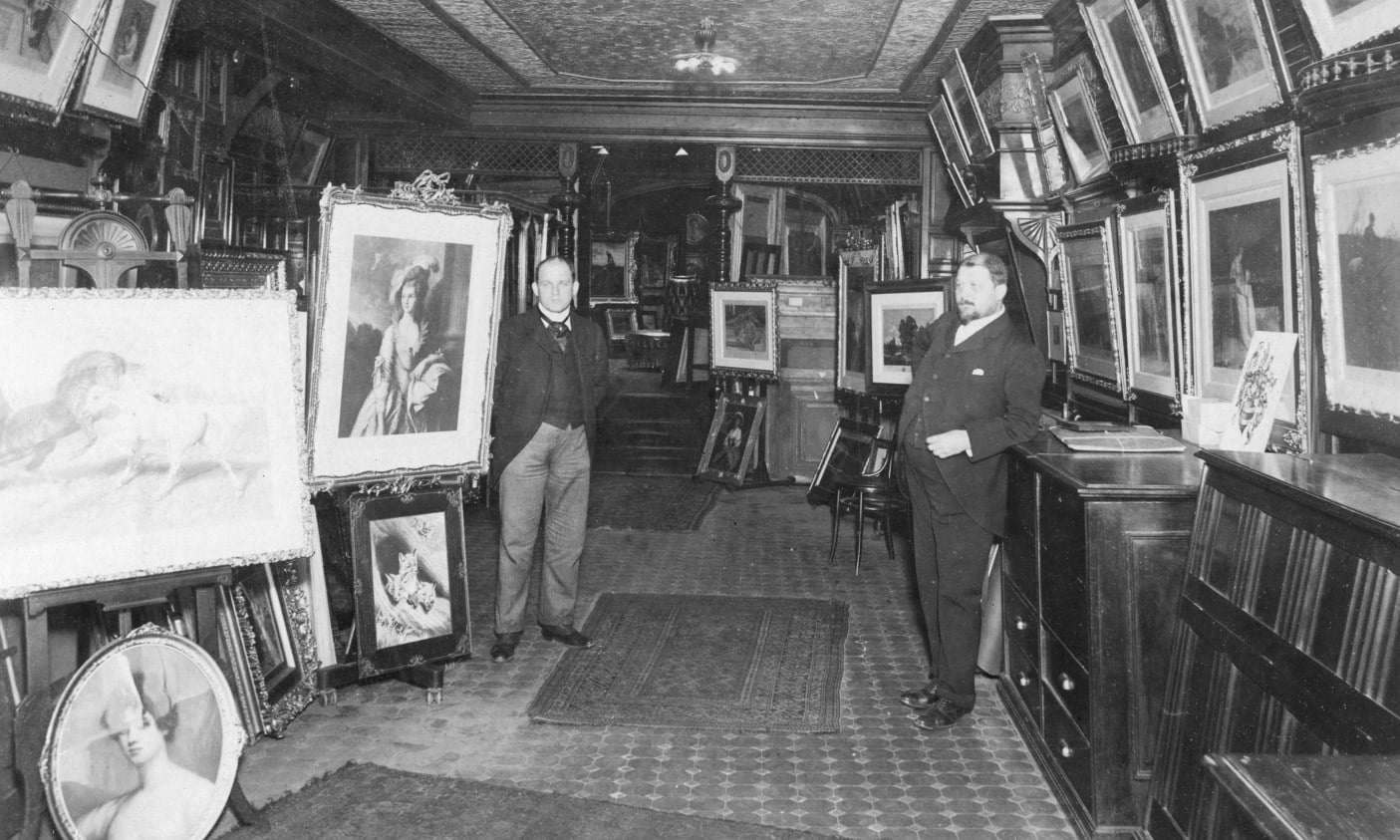 Charles and John Kraushaar in their New York gallery. Photo courtesy of Kruashaar Galleries.