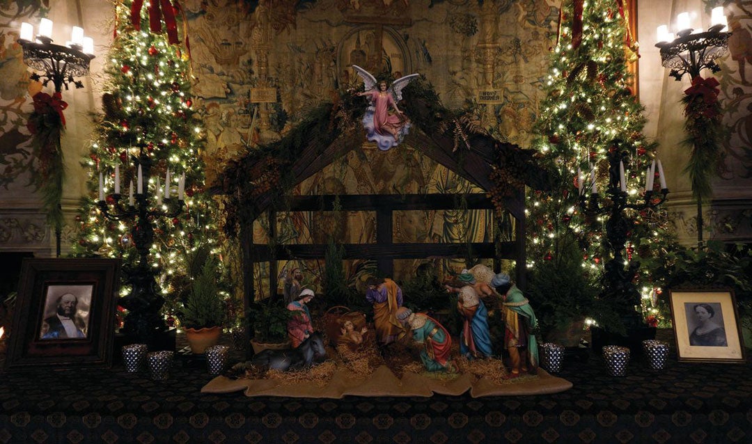 Nativity scene in the Tapestry Gallery