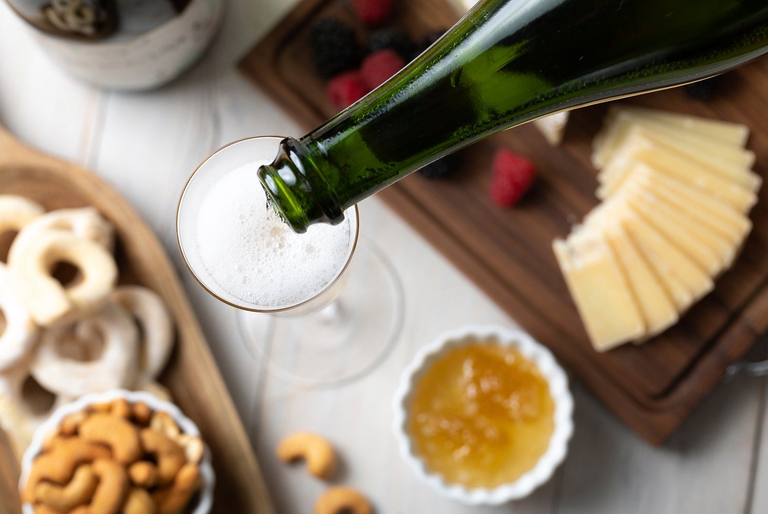 Pouring Biltmore sparkling wine into a glass