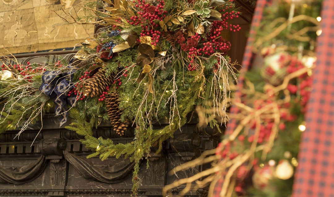 Celebrate Biltmore's Tree-Raising Tradition Virtually with beautiful natural details like berries and greenery
