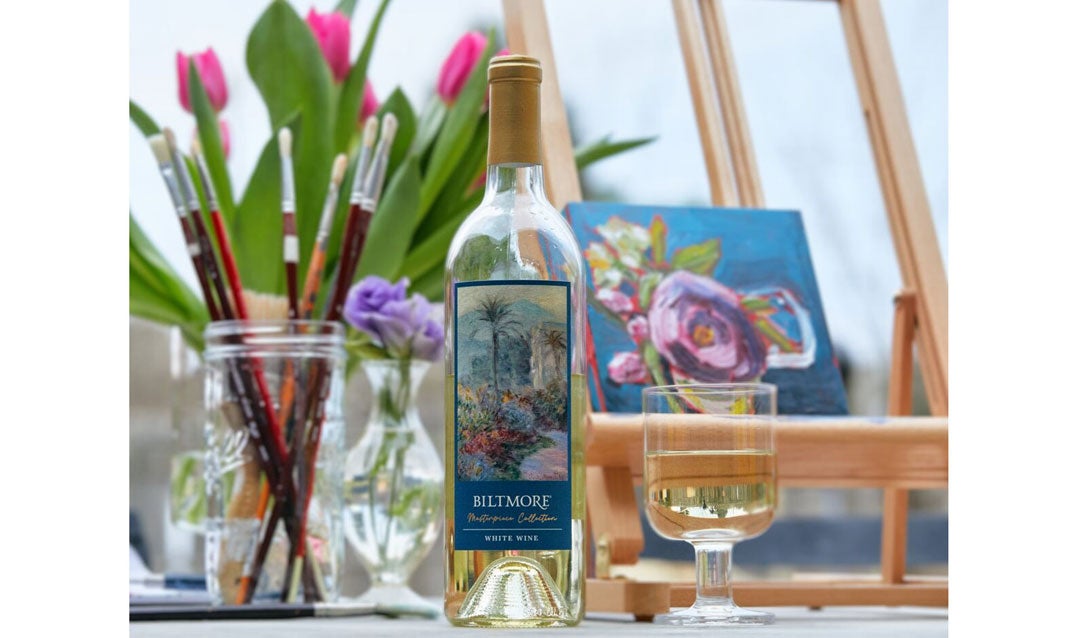 Masterpiece Collection White Wine with paint brushes and tulips