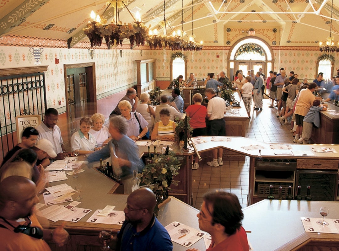 Biltmore’s Winery opens to the public.