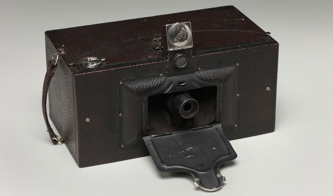 Edith Vanderbilt’s No. 4 Panoram Kodak camera Model B from ca. 1900-1903