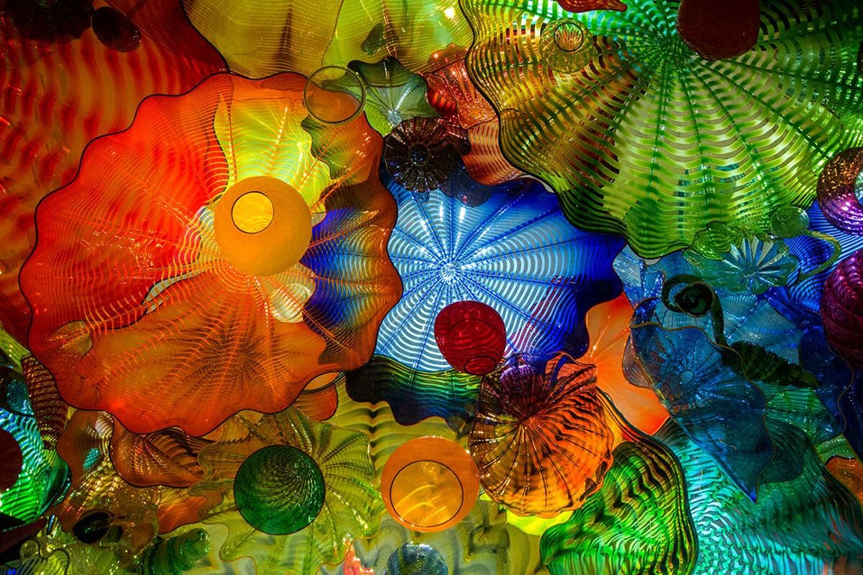 Dale Chihuly Persian Ceiling (detail), 2012 25 x 15' Royal Ontario Museum, Toronto, installed 2016
