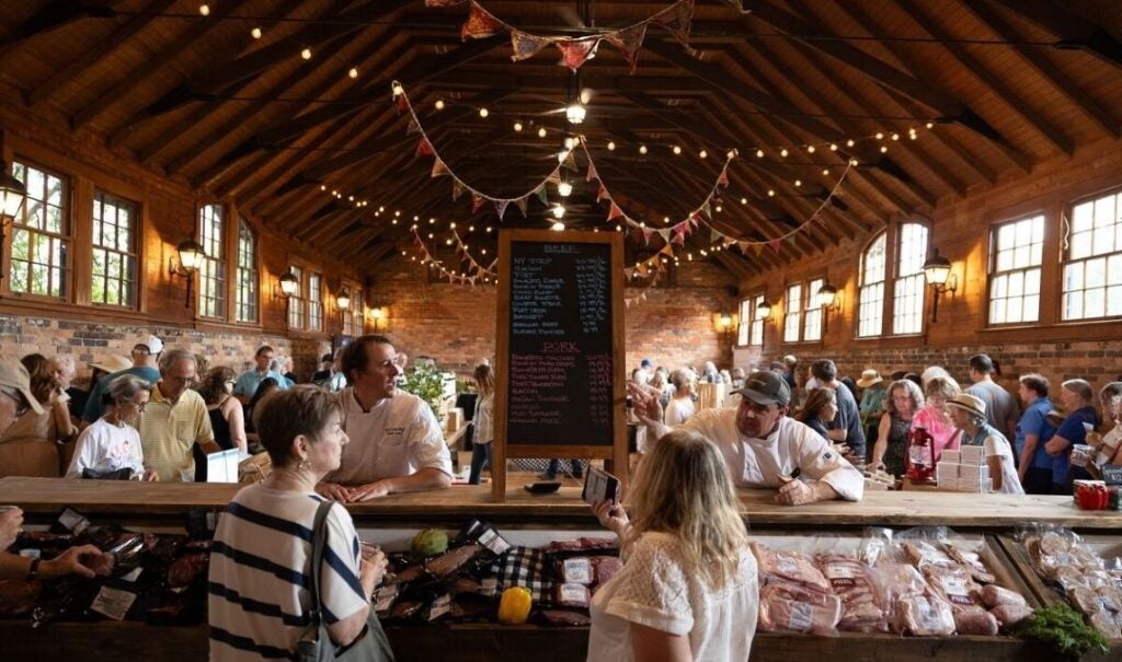 Biltmore Annual Passholders attend seasonal Biltmore Grown Markets at the estate.