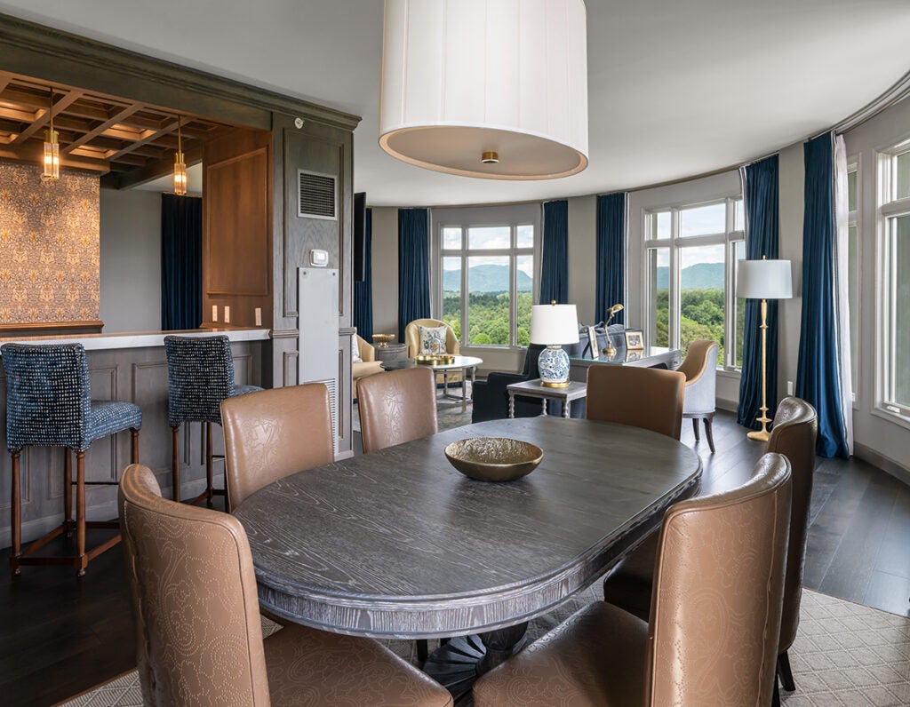 Chateau Tier Suites